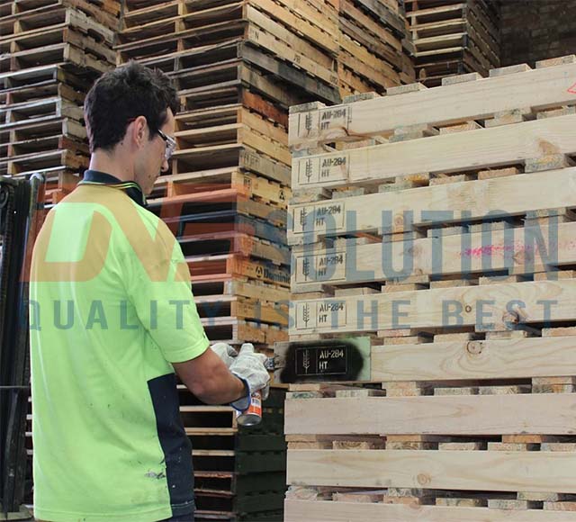 pallet gỗ thông xuất khẩu